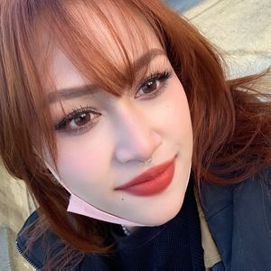 Meet your Posher, Posh